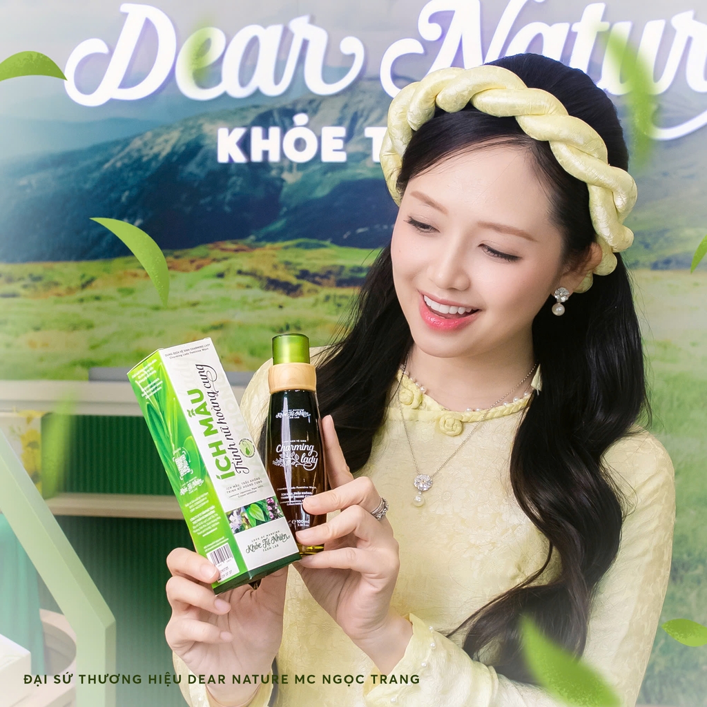 Dung dịch vệ sinh Charming Lady Khoẻ Tự Nhiên 100ml