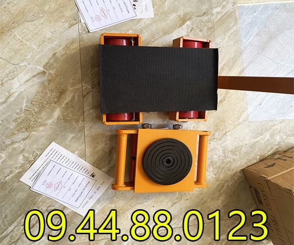 Con rùa chuyển hàng Bison 6 tấn WA-6T bánh PU xoay 180 độ