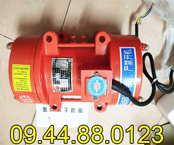 Đầm rung bê tông Hua ling 0.75KW ZW3.5 380V