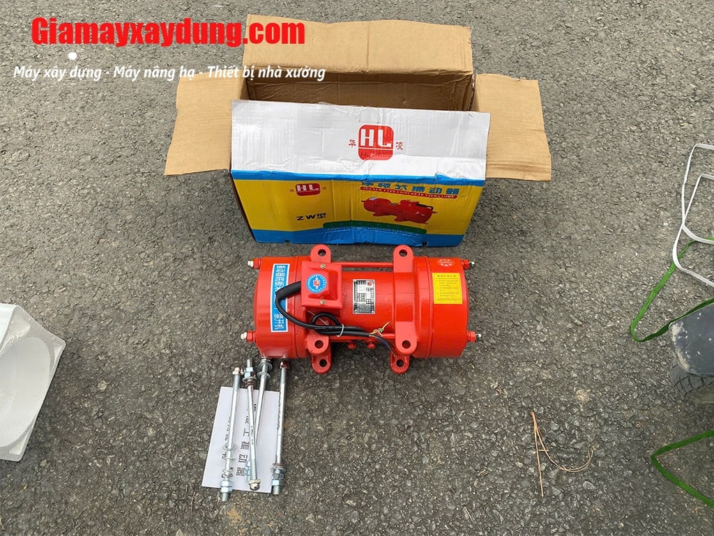 Đầm rung bê tông Hua ling 2.2KW ZW10 380V