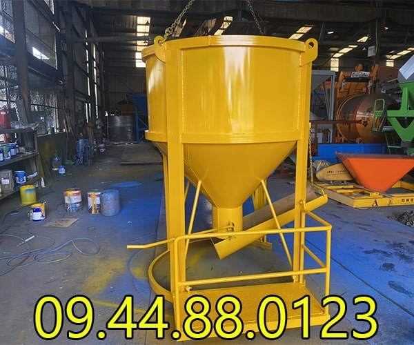 Phễu đổ bê tông 1.2 Khối