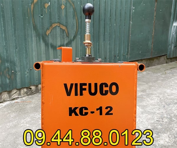 Máy cắt bê tông chạy xăng Vifuco KC12M Honda GX200 8cm