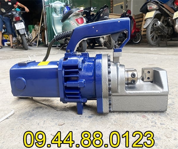 Máy cắt sắt thủy lực Trung Quốc RC16