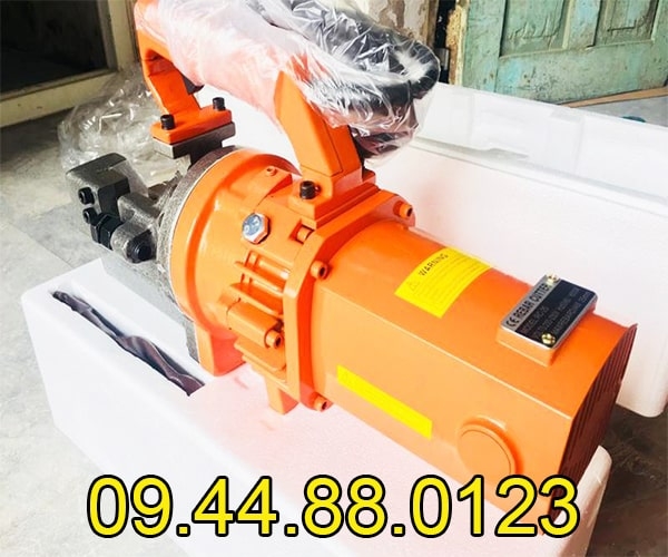 Máy cắt sắt thủy lực Trung Quốc RC25