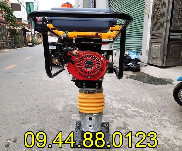 Máy đầm cóc chạy xăng Rakuda RM80 Honda GP160