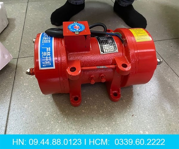 Đầm rung bê tông Hua ling 0.75KW ZW3.5 380V