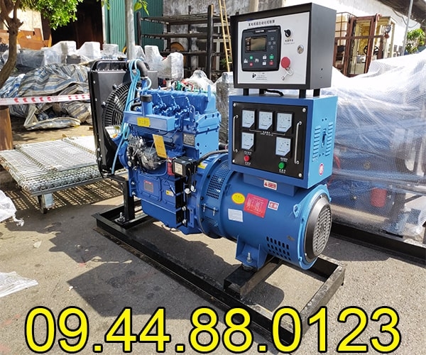 Máy phát điện chạy dầu 250KW 380V