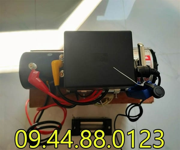 Tời điện kéo xe 6000LBS 12V