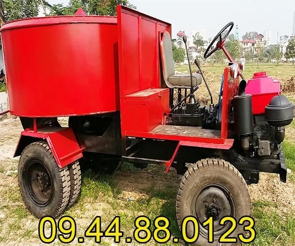 Máy trộn bê tông tự hành 18 bao 2 cầu