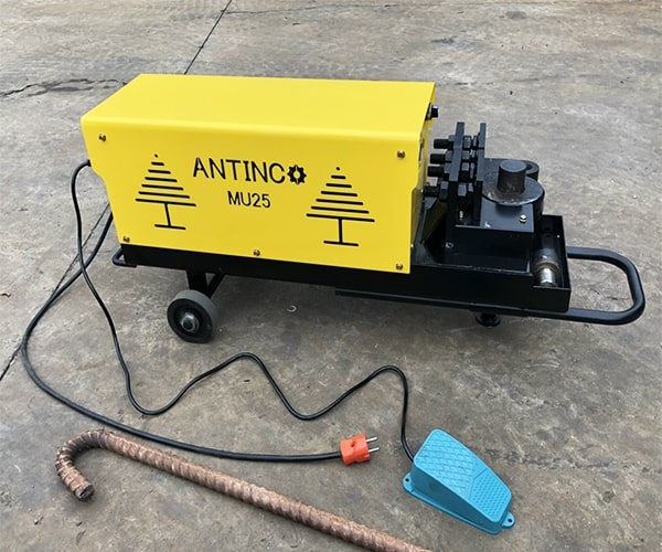 Máy uốn sắt thủy lực Antinco Phi 28