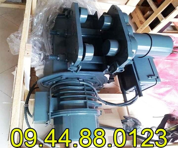 Pa lăng cáp điện Hitachi 1 tấn 6m 1AM-T65