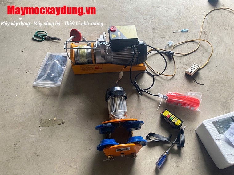 Tời điện mini Kento PA1400 30m