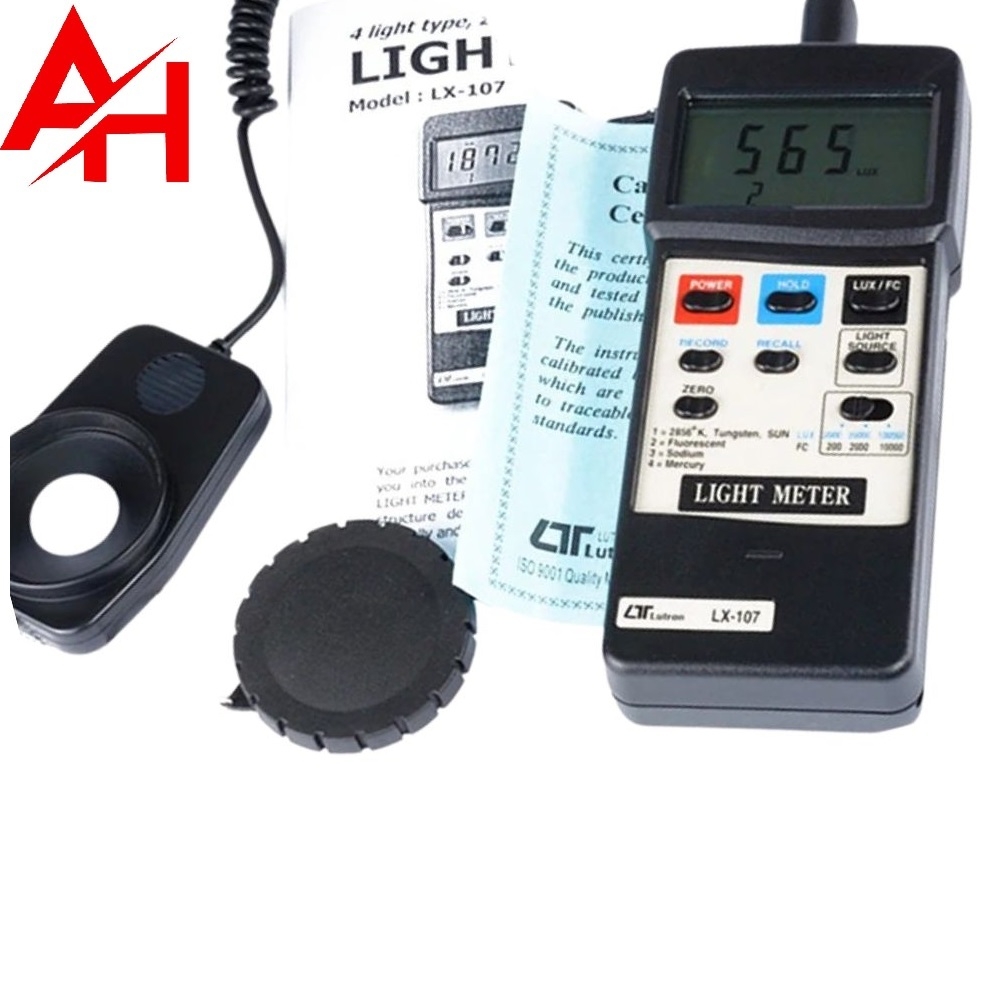 Máy đo ánh sáng Lutron LX-107 (100,000 Lux)