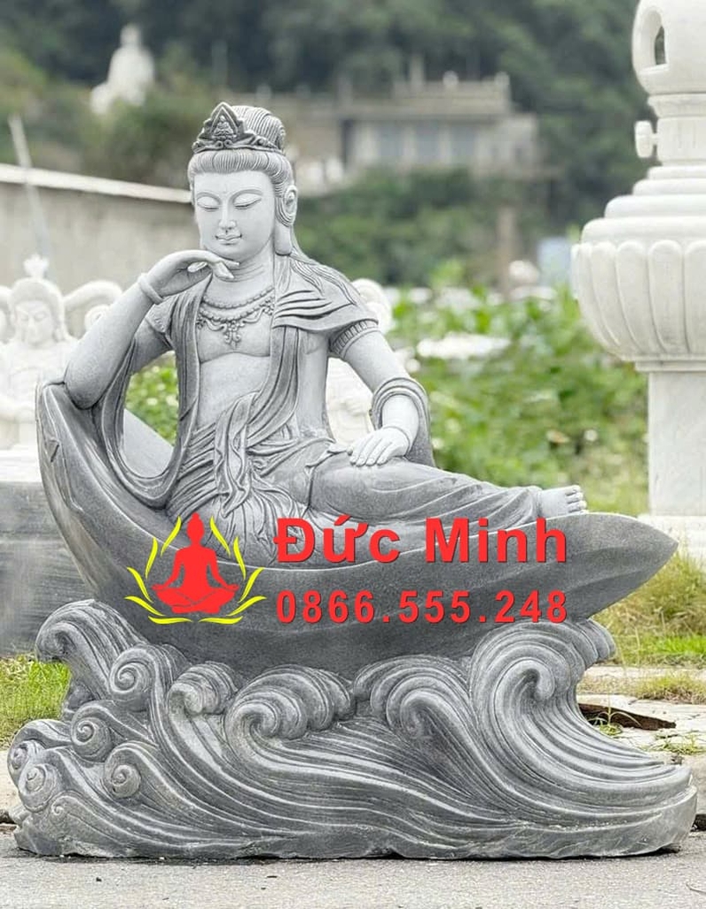 Tượng Quan Âm Tự Tại Đá Xám Đẹp Tự Nhiên