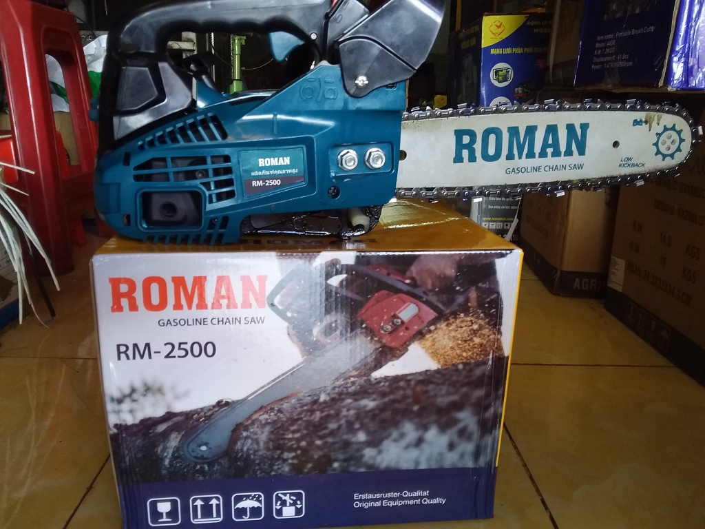 Máy Cưa Xích 2 Thì Roman RM-2500