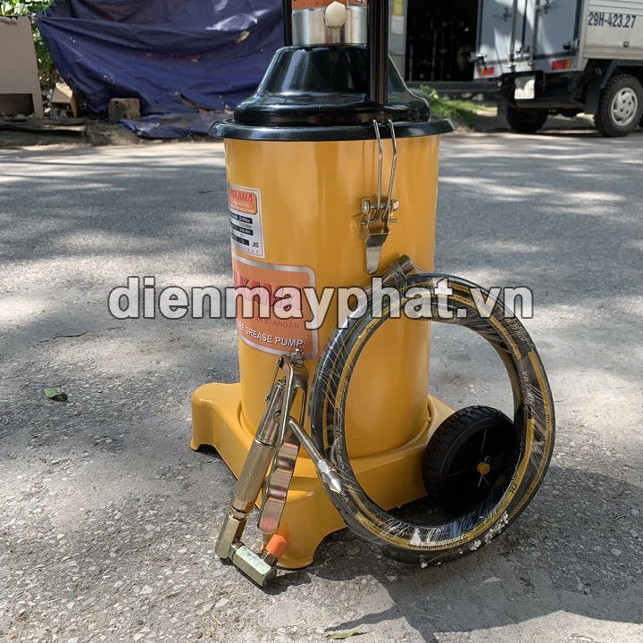 Máy Bơm Mỡ Yakama 12L BM12