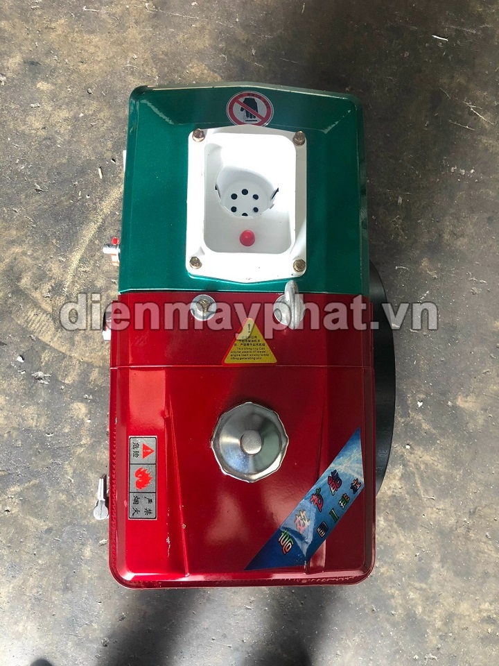 Máy Nổ – Động Cơ Dầu Quantrai 8HP QT R180 (D8 Nước)