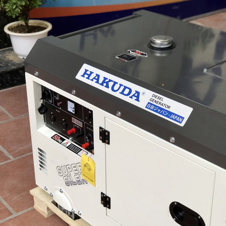 Máy Phát Điện Chạy Dầu Hakuda GS 10KVA 3 Pha