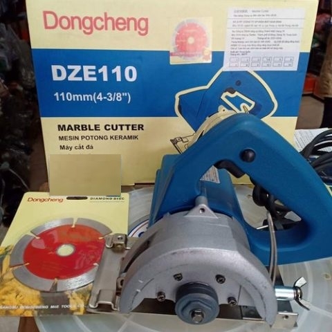 Máy Cắt Gạch Dongcheng 1200W DZE110