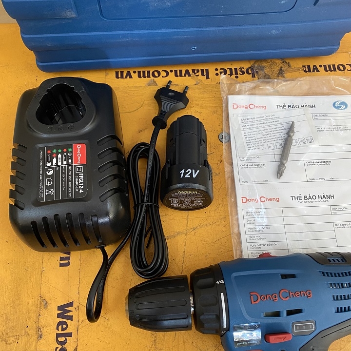 Máy Khoan Vặn Vít Dùng Pin 12V Dongcheng DCJZ10-10 EK