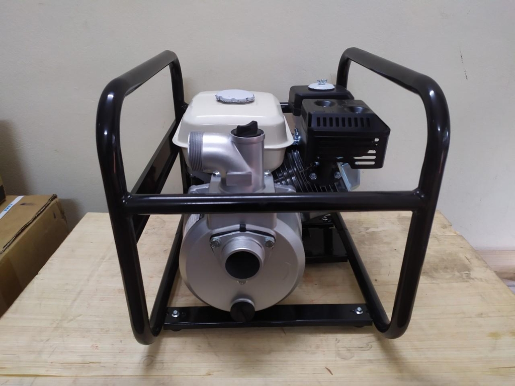 Máy Bơm Nước Chạy Xăng Yataka 5.5HP CS-50