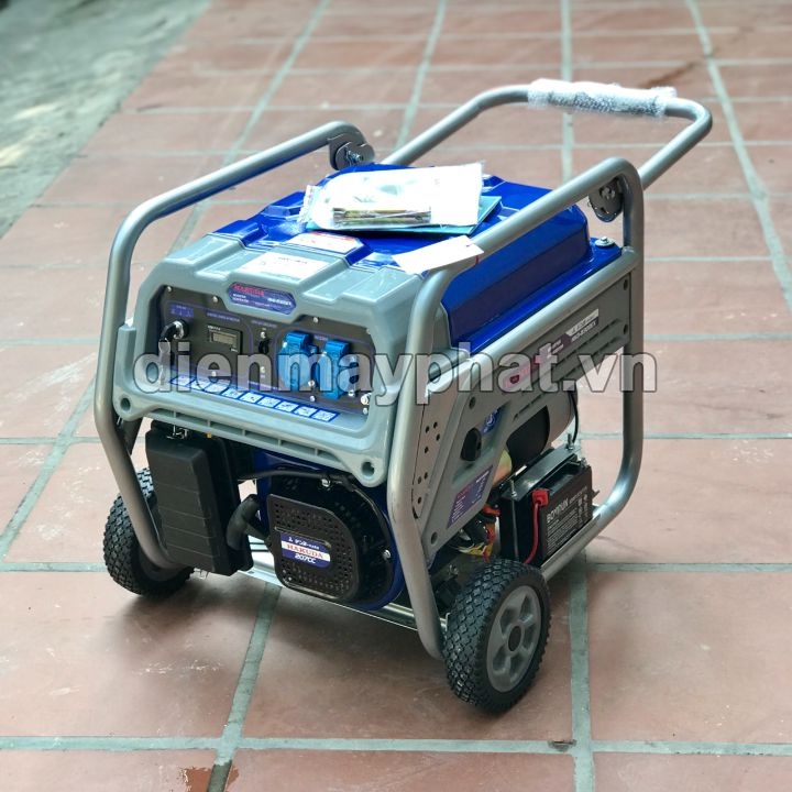 Máy Phát Điện Chạy Xăng Hakuda 3Kw HKD 8300EX Đề