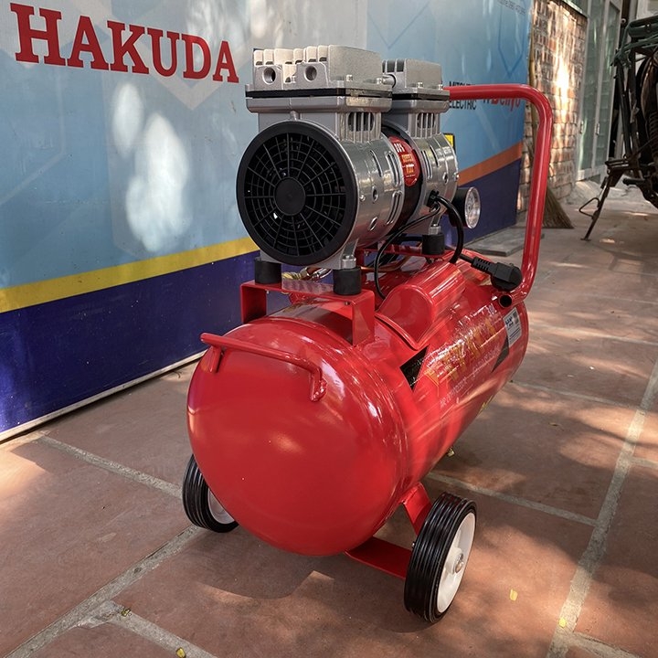 Máy Nén Khí Không Dầu Yataka 3Hp 30L CS-750