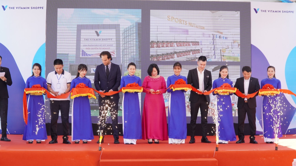 Khai trương cửa hàng The Vitamin Shoppe Việt Nam tại Hà Tĩnh 24/7/2022