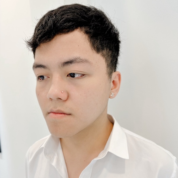 Xỏ khuyên cánh mũi / trái