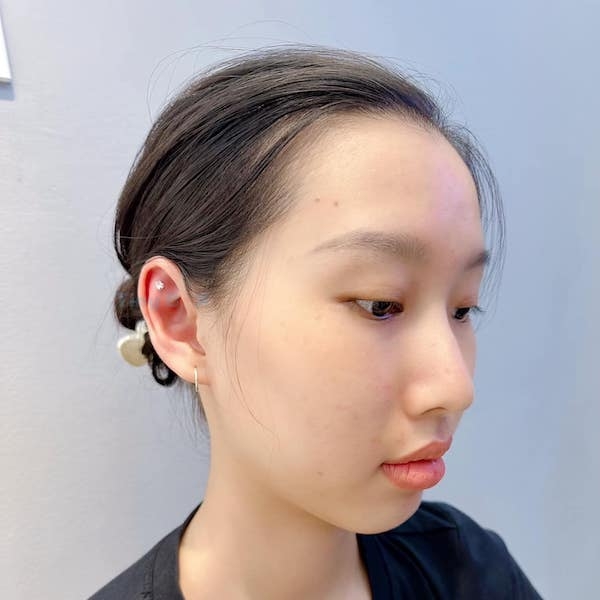Xỏ khuyên tai - Flat trái