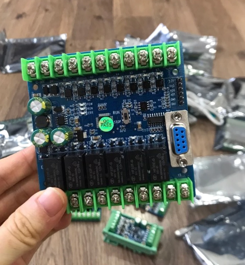 Bo mạch PLC FX2N -14MR (8 In / 6 Out Relay)