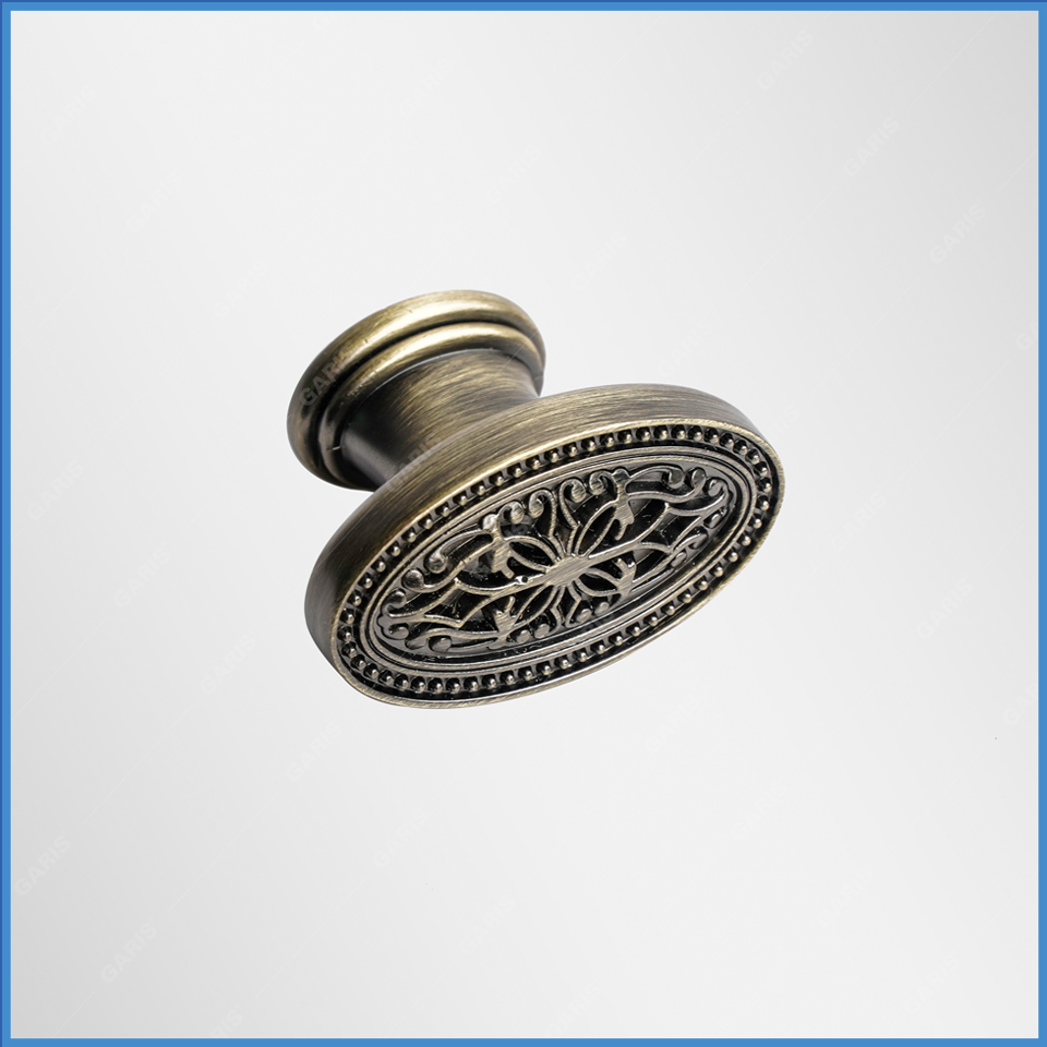 Quả Nắm Tủ Cổ Điển Garis GE62.0