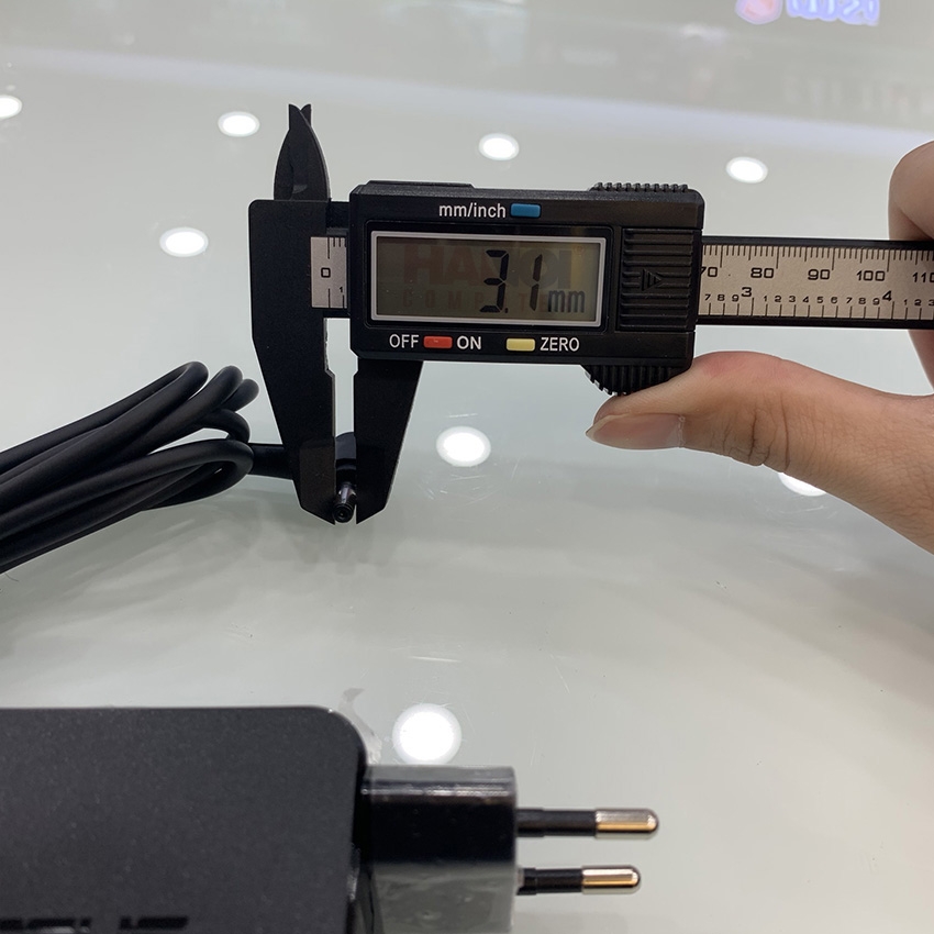 Sạc Asus 19V - 2.37A kim nhỏ