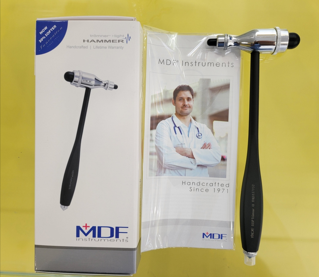 Búa MDF® 555P Tromner 4 in 1 với bàn chải tích hợp cho phản xạ da và bề mặt