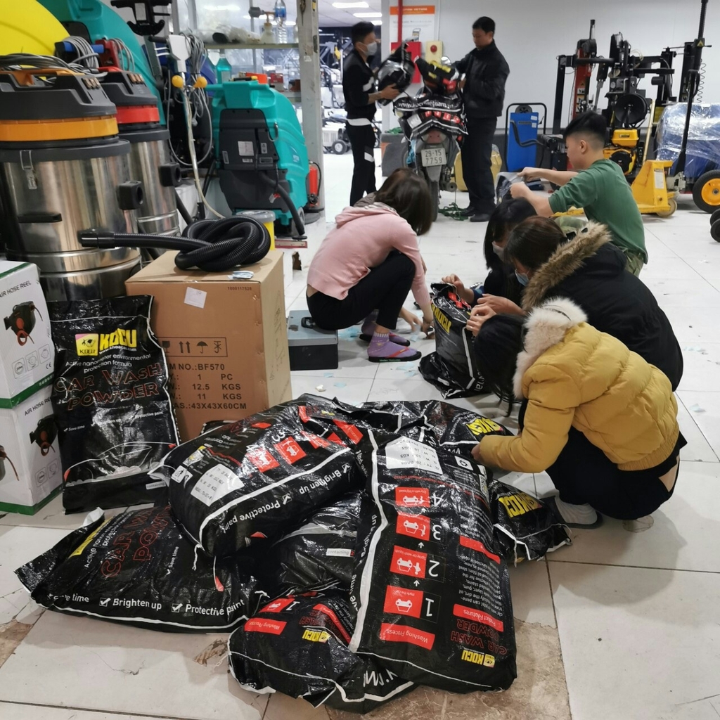 Bột rửa xe không chạm KOCU