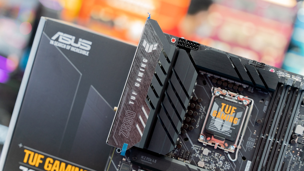 Mainboard ASUS TUF GAMING Z690-PLUS WIFI D4. (Intel Z690, Socket 1700, ATX, 4 khe RAM DDR4)