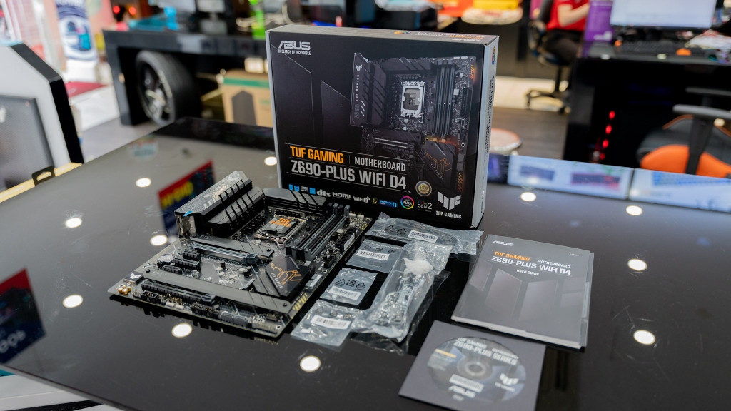 Mainboard ASUS TUF GAMING Z690-PLUS WIFI D4. (Intel Z690, Socket 1700, ATX, 4 khe RAM DDR4)