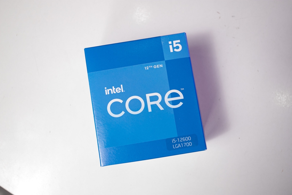 CPU Intel Core i5-12600 (Upto 4.8Ghz, 6 nhân 12 luồng, 20MB Cache, 65W) - Socket Intel LGA 1700