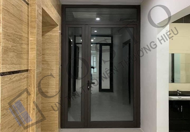 Cửa nhôm 2 cánh mở quay