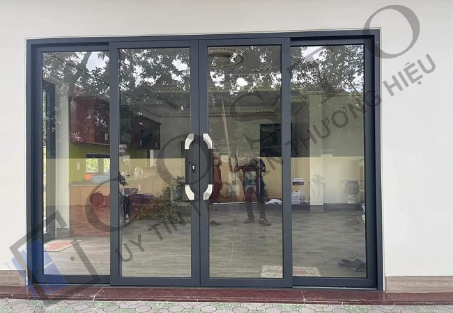 Cửa nhôm trượt quay 4 cánh
