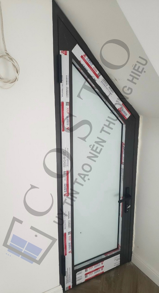 Mẫu cửa nhôm 1 cánh đẹp