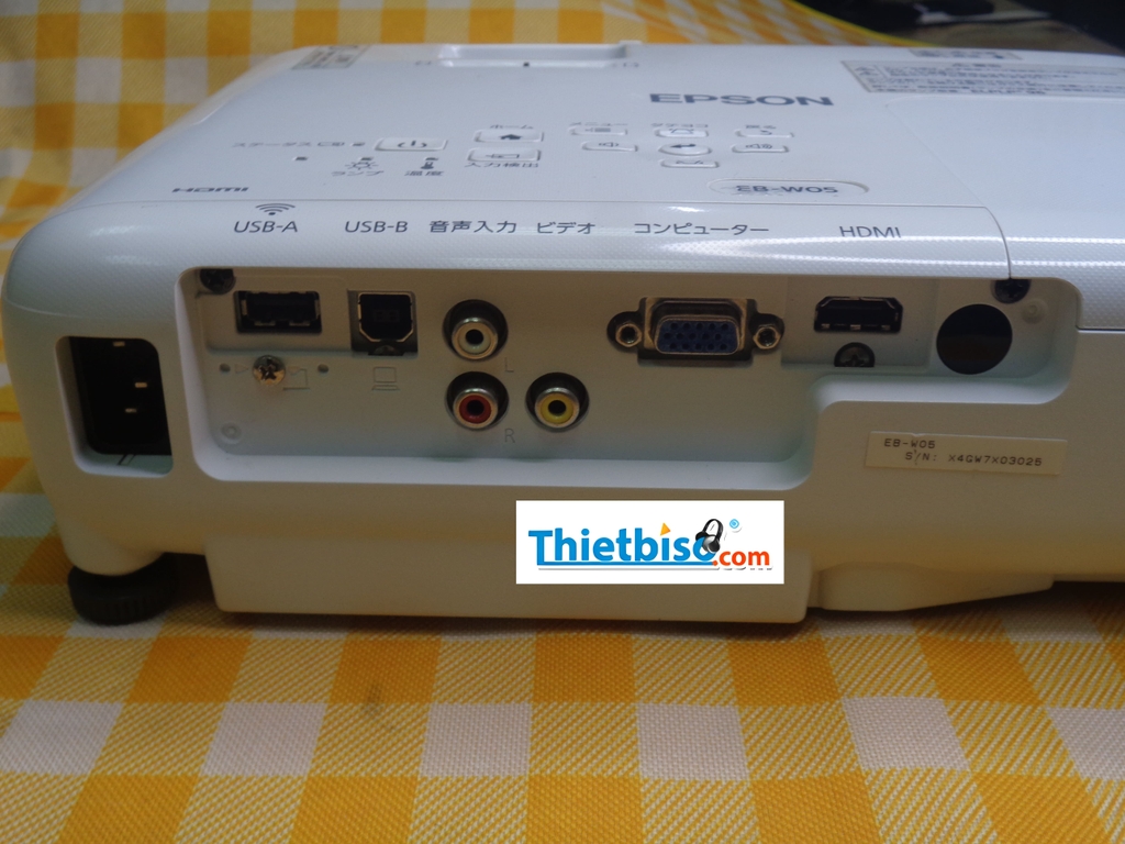 Máy chiếu cũ Epson EB - W05 giá rẻ (X4GW7X03025)