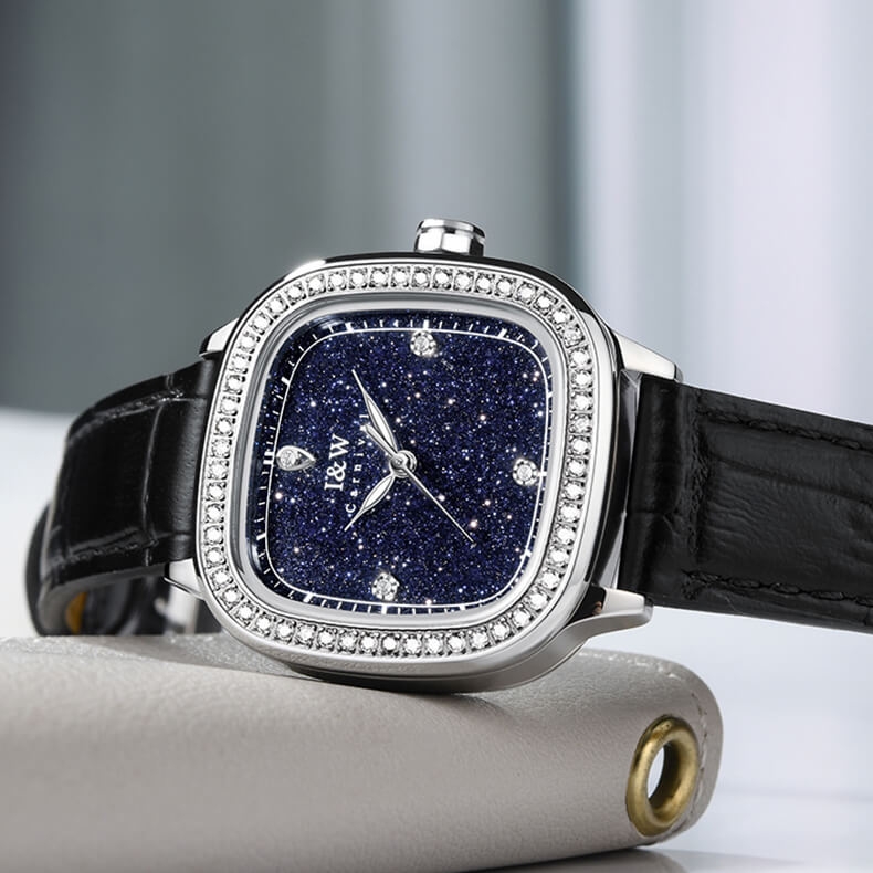 Đồng Hồ Nữ I&W Carnival 632L1 Quartz