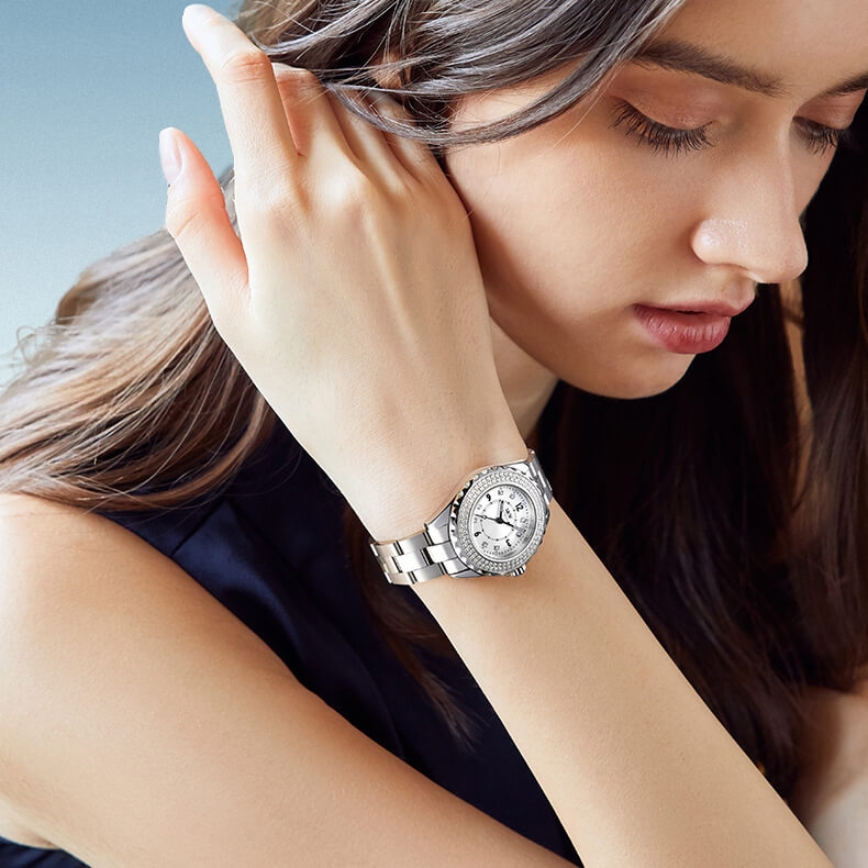 Đồng Hồ Nữ I&W Carnival 703L1 Quartz