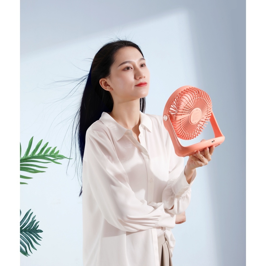 Quạt tích điện để bàn YOOBAO model F2P 10000mAh 3 mức gió, thiết kế chắc chắn - Cổng sạc USB chạy liên tục 12 - 50 tiếng