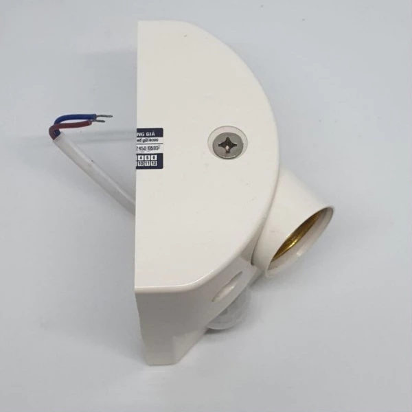 Đui đèn cảm biến Rạng Đông ĐCB01.PIR E27 công suất 300W tích hợp cảm biến chuyển động và cảm biến ánh sáng tiện lợi