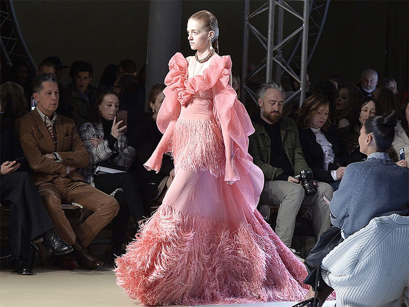 Di sản thời trang: Câu chuyện về 30 năm sáng lập của Alexander McQueen