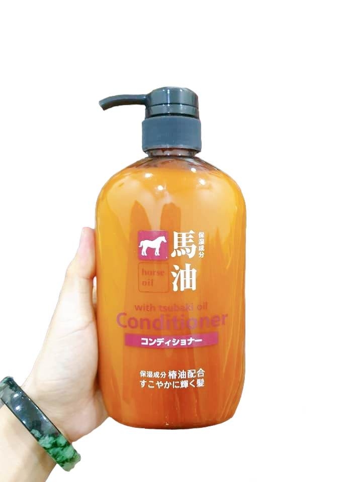 DẦU XẢ MỠ NGỰA NHẬT BẢN 600ml