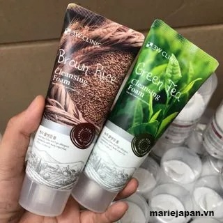 Sữa Rửa Mặt 3W Clinic Làm Sạch Cấp Ẩm Mềm Mịn Da Hàn Quốc Tuýp 100ml