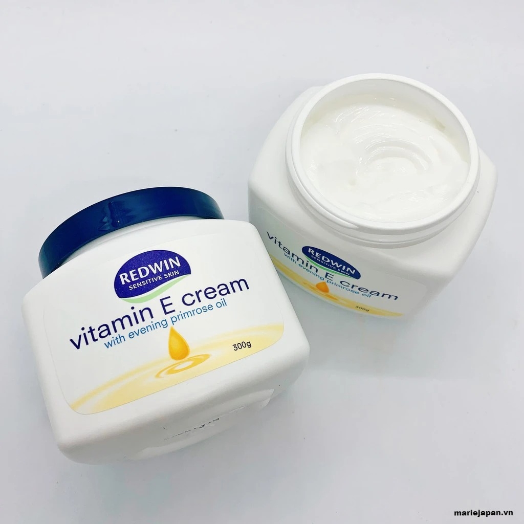 Kem Dưỡng Ẩm Redwin Vitamin E Cream Hũ 300g